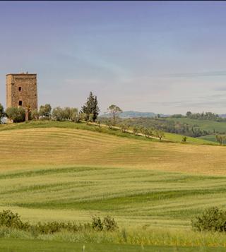  Hills Landscape in Tuscany 