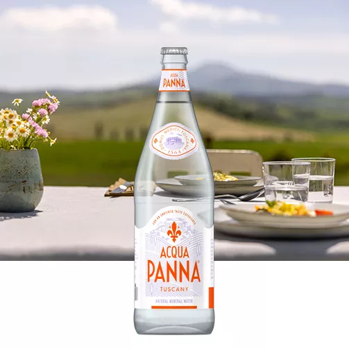 Acqua Panna 1 L glass water bottle 