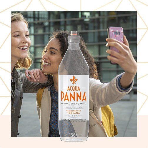 Acqua Panna 75 cl Plastic Bottle and Girl's Selfie