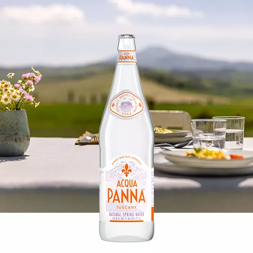 100 cl glass bottle acqua panna lunch
