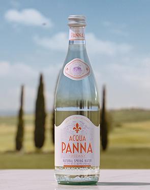 acqua panna 75 cl glass bottle tuscany hills