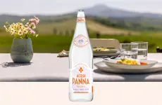 acqua panna 1 liter glass bottle thumb